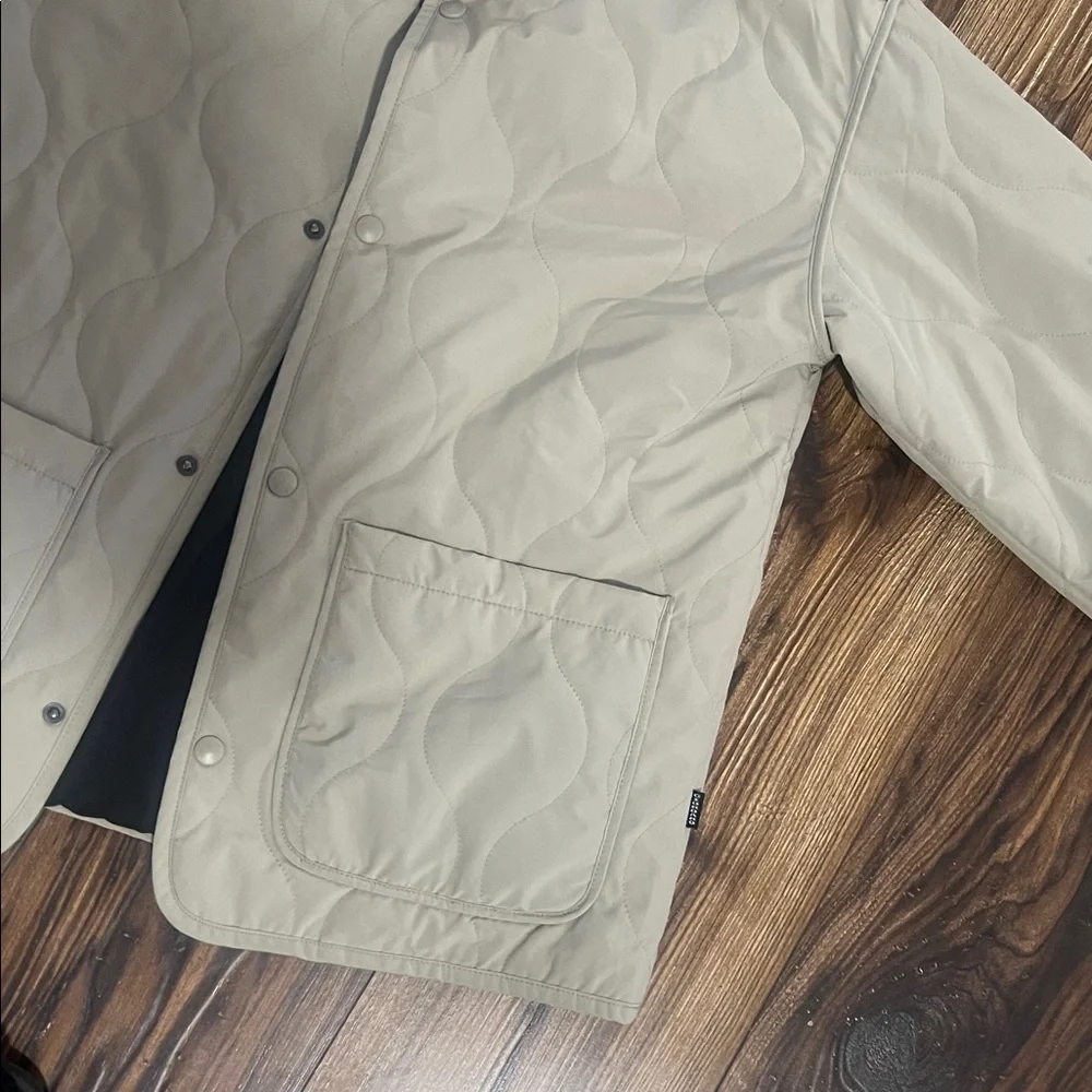 Chic Cream Quilted Jacket
